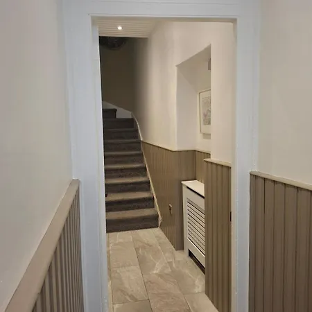 Sweet Retreat Apartment *